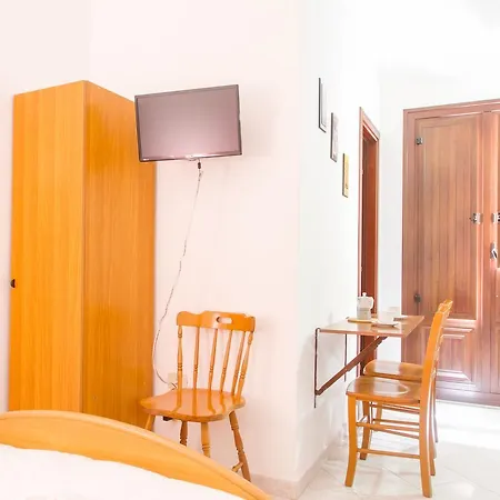 Bordonaro Mini Studio Apartment *